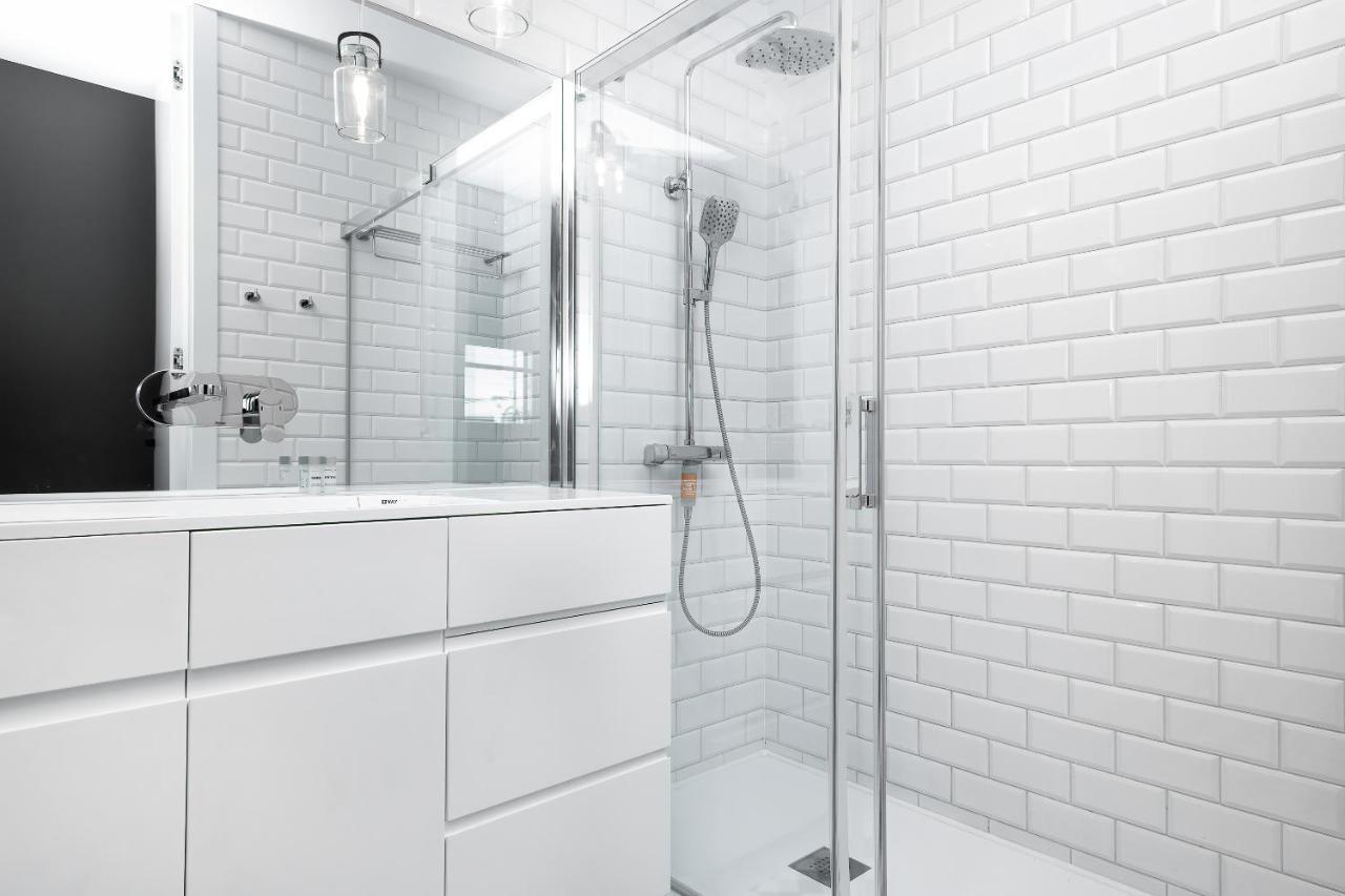 Apartments Konstruktorska By Renters Prestige ワルシャワ エクステリア 写真