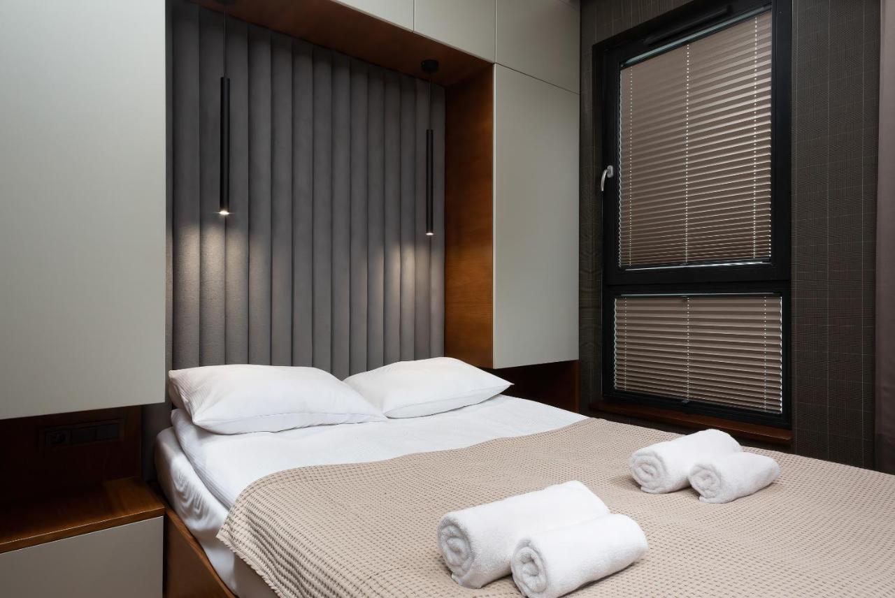 Apartments Konstruktorska By Renters Prestige ワルシャワ エクステリア 写真